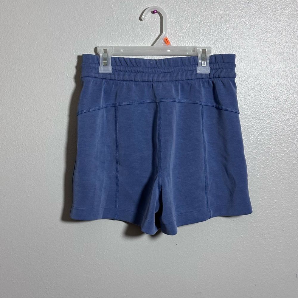 Lululemon Women Blue Softstreme High-Rise Shorts‎ Utility Blue size 4 - Picture 5 of 9